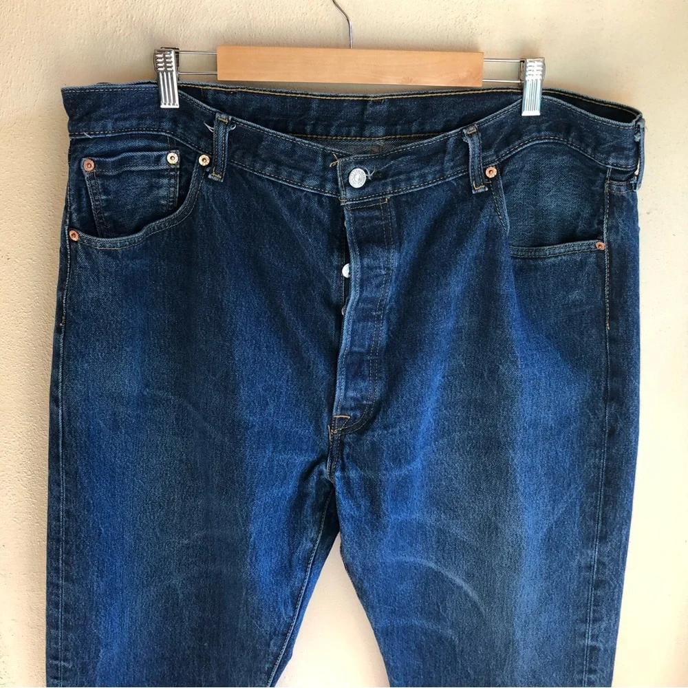 Levi's 501 Button Closure Straight Leg Work Jeans. 100% Cotton. Size W44x L30